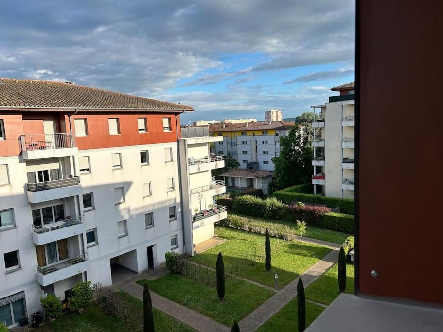 Appartement Cosy Agen Centre Avec Lit King Size Екстериор снимка